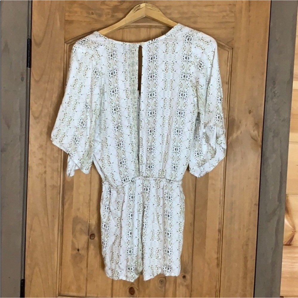 Faithfull the Brand Fox playsuit romper Oasis print Size XS New with tag - Picture 6 of 13
